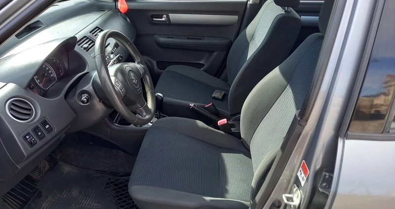 Suzuki Swift cena 23500 przebieg: 144900, rok produkcji 2010 z Starachowice małe 172